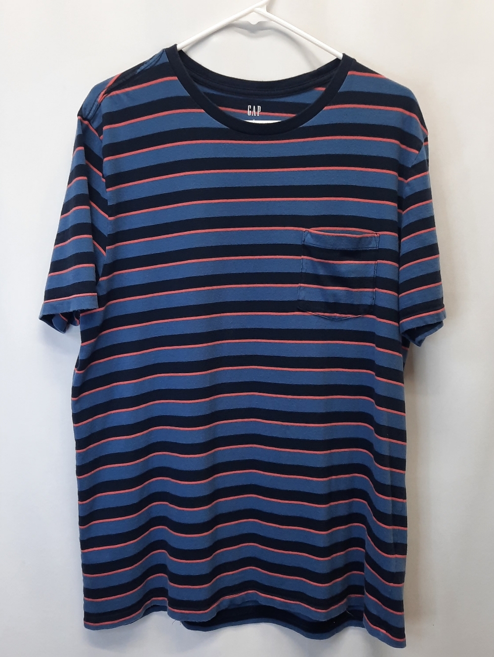 Gap Mens XL Pocket T-Shirt Short Sleeve Retro Striped Blue Coral Cotton Casual